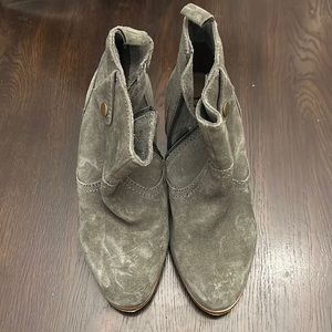 High heeled booties, size 5.5, barely worn